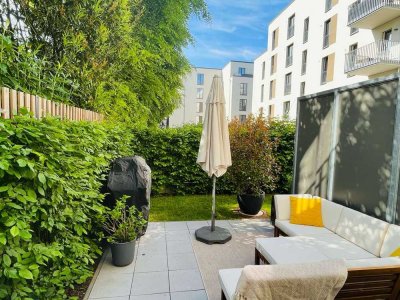 Stilvoll möblierte Neubau-Maisonette-Wohnung mit eigenem Garten