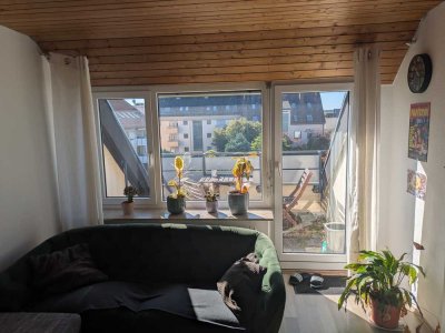 DG Wohnung mit sonniger Terrasse in Stuttgart-Vaihingen nähe UNIVERSITÄT