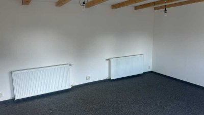 2-Zimmer Haus zu vermieten (potentielle Büroräume)