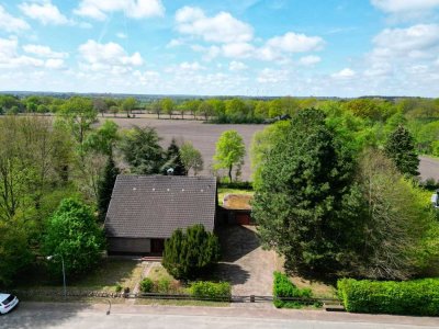 Viel Platz! Geräumiges Wohnhaus mit einem 9.457 m² großen Grundstück in Randlage