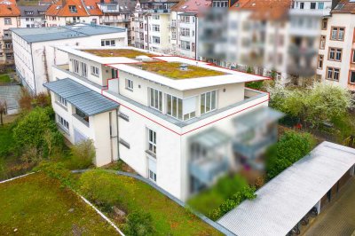 “Einziehen und wohlfühlen” über den Dächern von Freiburg, 2-Zimmer Penthousewohnung!