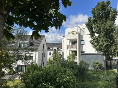 Stylisches Zuhause mit Aufzug und Balkon