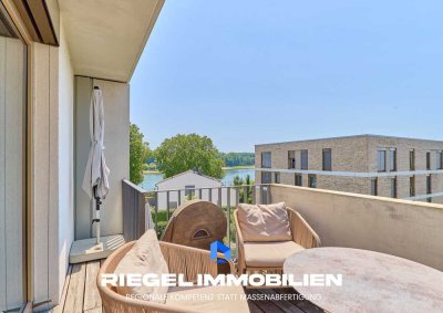 Sie hier? Wir auch! Wohnen, wo andere Urlaub machen ! Exklusives Penthouse mit Wasserblick