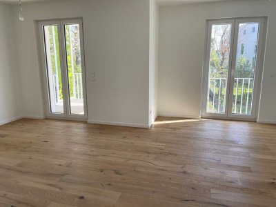 Erstbezug: 2-Zimmer-Wohnung in Traumlage bei den Weinbergen von Landau, Supermarkt direkt angrenzend