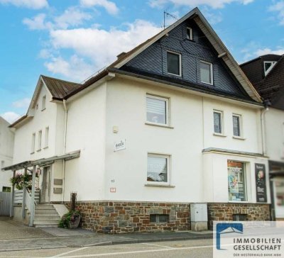 Saniertes und ansprechendes Wohn- Geschäftshaus in direkter Stadtlage - überwiegend vermietet