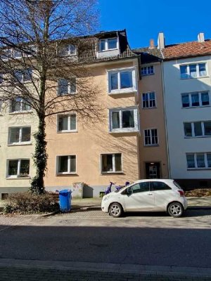 3-Zimmer-Wohnung mit großem Balkon in Rüttenscheid - Bes. am So., den 08.03.2026