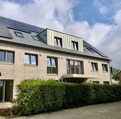 ALEX-APPARTEMENTS: 1. Obergeschoss/2 Zimmer, Einbauküche + Balkon, zentral angebunden