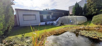 Perchtoldsdorf - Großes Einfamilienhaus mit Pool, Biotop und 2 Garagen ca. 360m2 Gesamtnutzfläche -PRIVAT