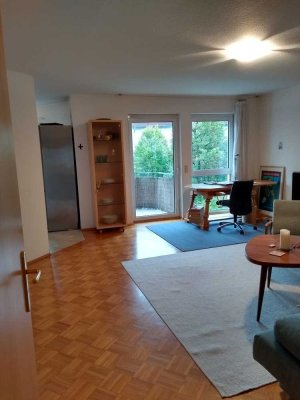 2-Zi-Wohnung in gepflegtem 4-Fam-Haus, ruhige zentrumsnahe Lage in Mainnähe