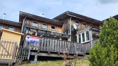 voll möbliertes Ferienhaus in einem Feriendorf in naturbelassener Umgebung