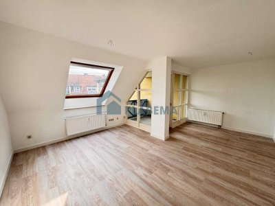 Schicke 3- Zimmer- Wohnung mit Balkon, Lindenbergviertel, neue Einbauküche möglich