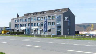 Sieben  Zimmer zum Wohnen oder als Bürofläche - Maisonette mit Charme ab 01.08.25