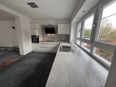 Exklusive 3-Zimmer-Wohnung mit gehobener Innenausstattung mit Balkon und EBK in Mühltal