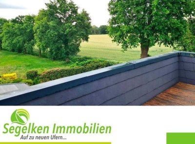 Komfortable Dachgeschosswohnung mit großer Dachterrasse und wunderschönem Ausblick