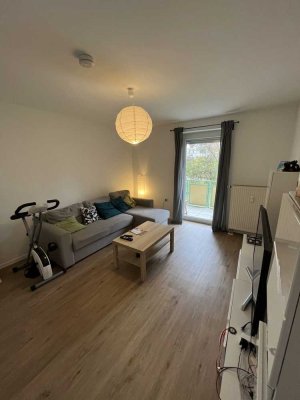 PROVISIONSFREI: Ruhige, bezugsfreie 2-Zimmer-Wohnung mit Westbalkon & Garten in Untermenzing