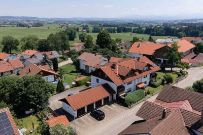 IDYLLISCH. FAMILIENFREUNDLICH. HEIMISCH. - geräumige Maisonette-Whg. mit 5,5 Zimmern in Reicholzried