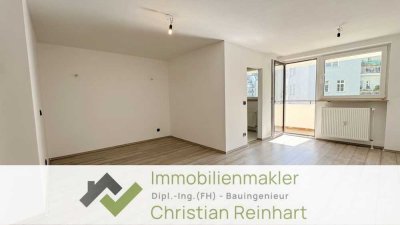 *** Schöne 2 Zimmer Wohnung mit Balkon klasse Lage in Wöhrd ***
