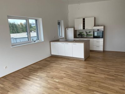 60m² Wohnung + 24m² Loggia + Tiefgaragenstellplatz - NEUBAU - Zentral in Ried