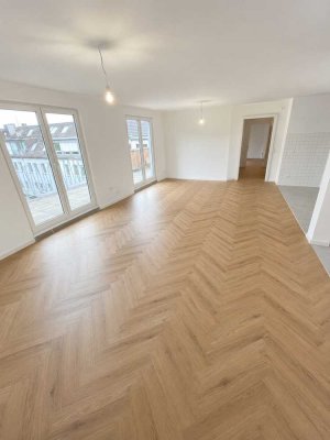 Luxuriös saniertes 4,5-Zimmer-Penthouse mit großer Terrasse in zentraler Bestlage