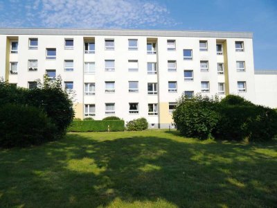 Wohnung sucht Familie: weitläufige 4-Zimmer-Wohnung