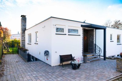 Traumhafter, komplett sanierter Bungalow in Ludwigsburg –Neckarweihingen