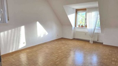 Helle & charmante 2-Zi.-Wohnung im 2. OG eines 3-FH mit Garten – Hanau-Rosenau✨!