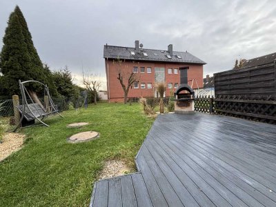 Schöne helle Maisenettewohung mit Garten und Garage