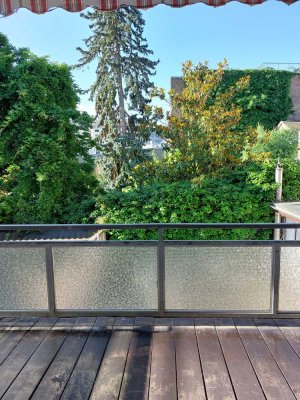 Schöne 3,5-Zimmer-Altbau-Wohnung mit EBK in Baden-Baden Stadtmitte
