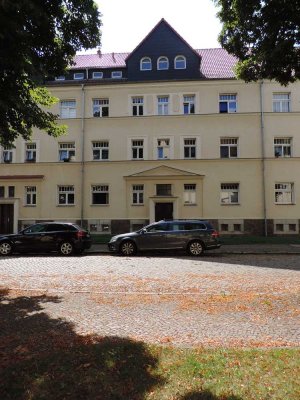 Ankommen, wohlfühlen, bleiben - bezugsfreie 2RW mit Wintergarten zur Miete