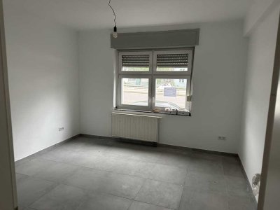 Modernisierte Wohnung mit zwei Zimmern in Leverkusen