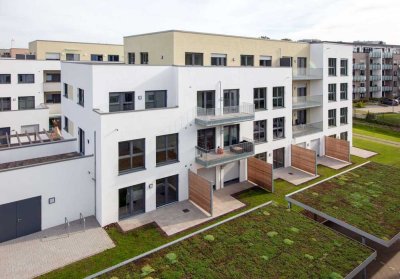 Moderne Wohlfühloase mit großer Loggia