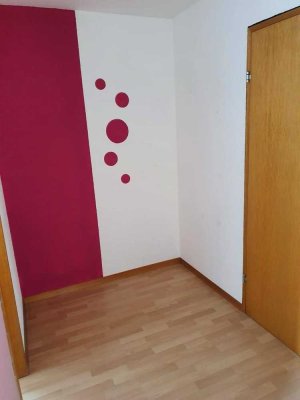 Ansprechende 1-Zimmer-Wohnung mit Balkon und EBK in Altbach
