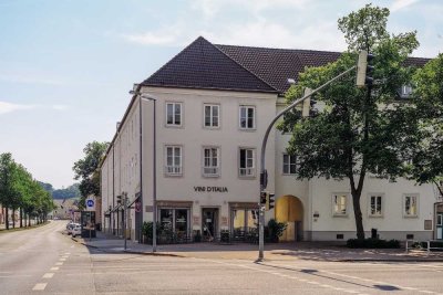 Städtische Wohnung mit Tageslichtbad // 2.OG rechts