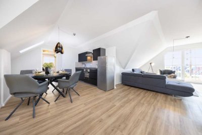 VIDEO: Exklusive Dachgeschosswohnung mit 3 Zimmern + 150 m zum Strand + Stellplatz