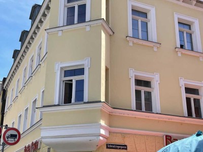 Interessante helle 2 ZKB mit hübschem Erker und Stuck, im Herzen der Ingolstädter Innenstadt #2