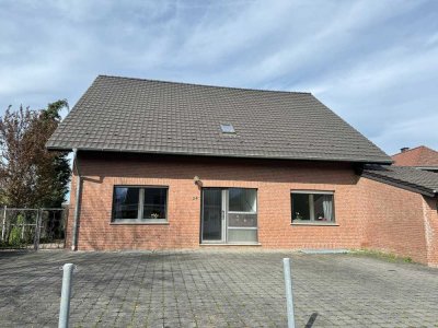 ruhige barrierefreie 4 Zimmer EG-Wohnung in Erkelenz Gerderath mit Garten & Privatsphäre