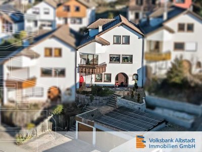 Reihenhaus mit Einliegerwohnung und Aussicht