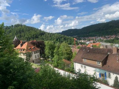 Exquisite 4-Zimmer-Wohnung mit Panoramablick – 90 m², die Ihr Herz erobern werden.