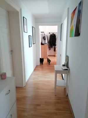 20426; Altbaucharme in Bestlage – 3 ZBK im Herzen Saarbrückens