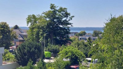 Traumhafter Blick auf den Ammersee - renovierungsbedürftige großzügige Wohnung mit riesiger Terrasse