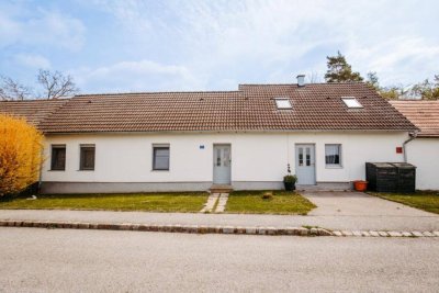 Gepflegtes, neu revitalisiertes und liebevoll erhaltenes Landhaus. Natur, Sonne, Ruhe, Seelenheil.