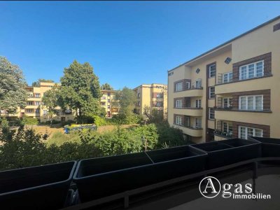 Möblierte 2-Zimmer-Wohnung mit Balkon in Spandau
