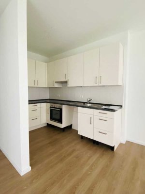 Helle 3-Zimmer-Wohnung in Neu Wulmstorf mit modernen Annehmlichkeiten im 1.OG