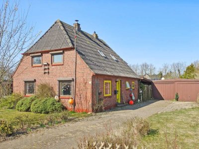 Renovierungsbedürftiges Einfamilienhaus in bevorzugter Lage in Friedrichskoog