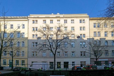 Für Anleger! Nähe Prater, Uni, Donauinsel! Garconniere mit separater Küche im Gründerzeithaus