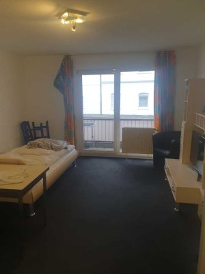 Schöne Einzimmer Wohnung mit Balkon inklusive Kfz Stellplatz