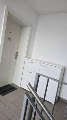 Helle 60 m² Wohnung mit neuwertiger Einbauküche, Balkon &amp; Parkplatz in 4400 Steyr!