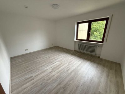 Ansprechende und gepflegte 3-Zimmer-Wohnung mit Einbauküche in Ansbach