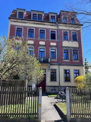 Schicke kleine 3-Zimmerwohnung mit Wannenbad in ruhiger, gediegener Lage!