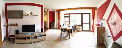 Helle, teilmöblierte 4.5 Zimmer Wohnung mit Panoramablick und zwei Balkone